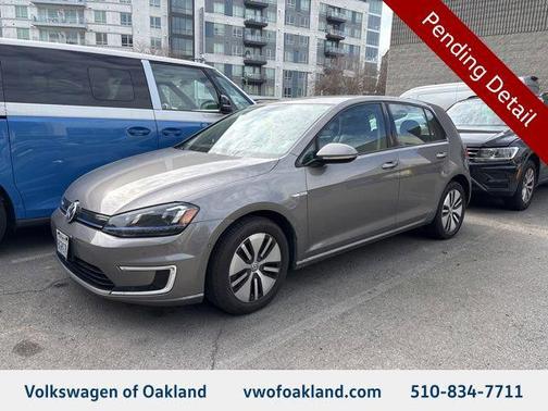 2016 Volkswagen e-Golf SEL Premium
