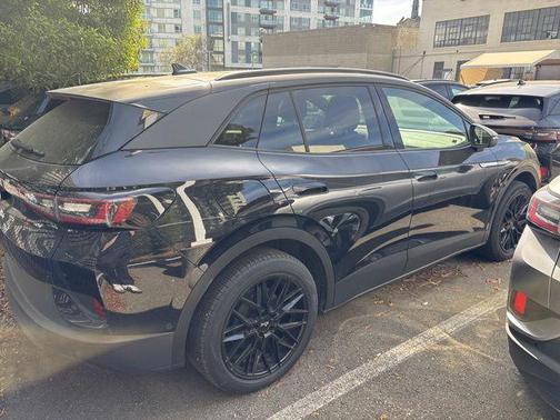 Deep Black Pearl 2023 Volkswagen ID.4 AWD Pro S