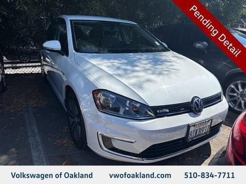 2016 Volkswagen e-Golf SE