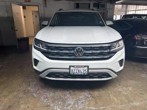 2022 Volkswagen Atlas 3.6L SE w/Technology