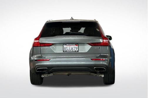 Osmium Grey Metallic 2020 Volvo V60 Cross Country T5