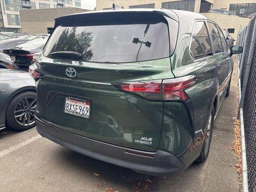 Cypress 2021 Toyota Sienna XLE 7 Passenger