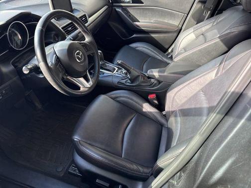 2016 Mazda Mazda3 s Touring