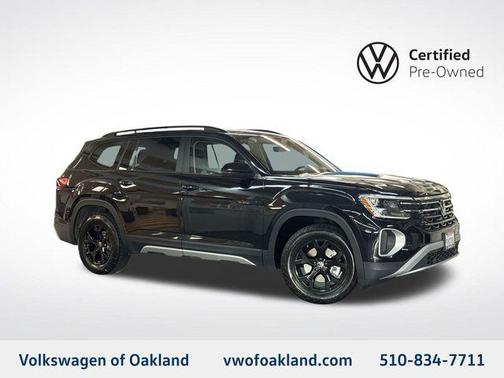 Deep Black Pearl 2025 Volkswagen Atlas 2.0T Peak Edition