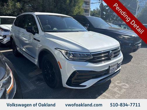 2022 Volkswagen Tiguan 2.0T SE R-Line Black