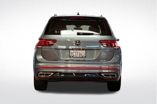 2022 Volkswagen Tiguan 2.0T SEL R-Line 4MOTION