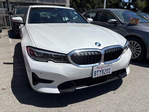Mineral White Metallic 2021 BMW 330 330i