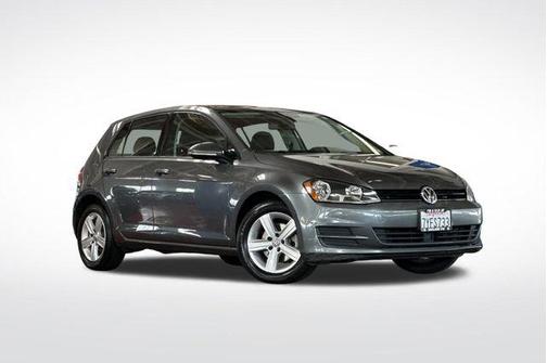 2017 Volkswagen Golf TSI Wolfsburg Edition 4-Door