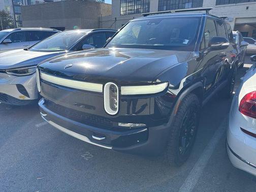 2022 Rivian R1S Launch Edition