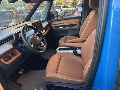 2025 Volkswagen ID. Buzz Pro S