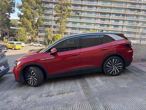 2023 Volkswagen ID.4 Pro S Plus