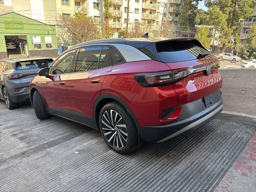 2023 Volkswagen ID.4 Pro S Plus