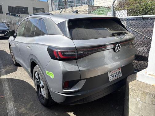 Silver Mist Metallic 2023 Volkswagen ID.4 AWD Pro