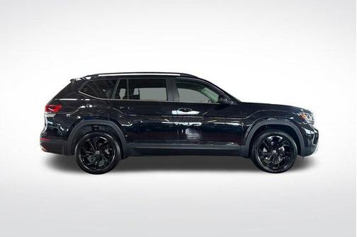 2023 Volkswagen Atlas 2.0T SE w/Technology