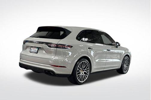 2023 Porsche Cayenne Cayenne