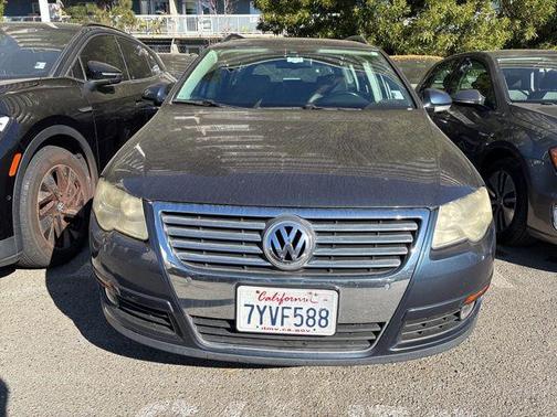 2008 Volkswagen Passat VR6 4Motion