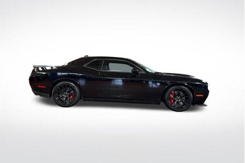 Pitch Black Clearcoat 2015 Dodge Challenger SRT Hellcat