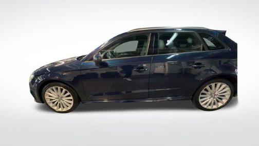 Cosmos Blue Metallic 2017 Audi A3 e-tron 1.4T Premium