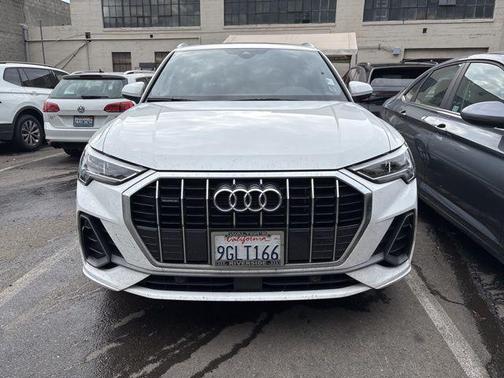 2023 Audi Q3 Premium 45 TFSI S line quattro Tiptronic