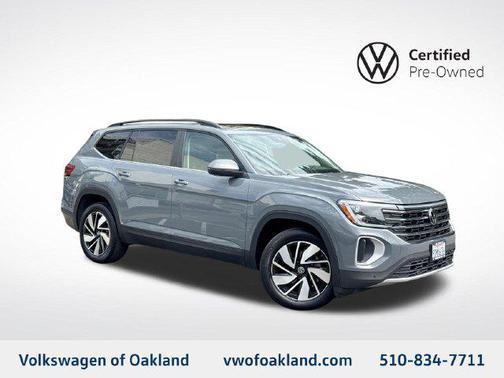 Pure Gray 2025 Volkswagen Atlas 2.0T SE w/Technology