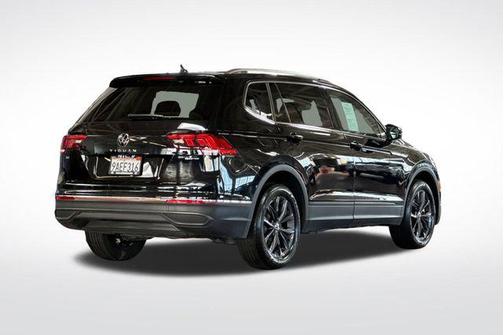 2022 Volkswagen Tiguan 2.0T SE 4MOTION