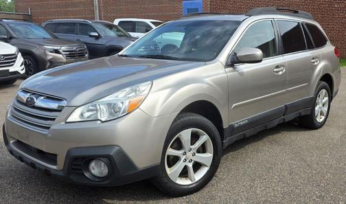 Tungsten Metallic 2014 Subaru Outback 2.5i Premium