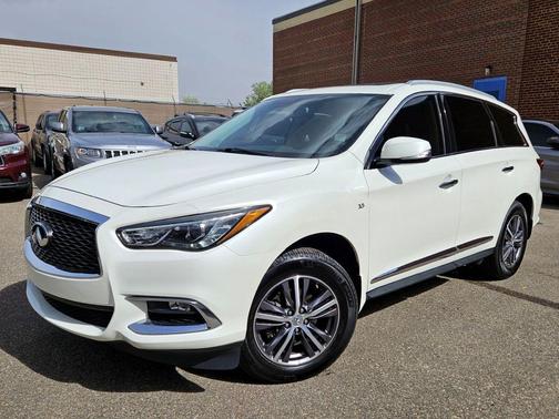 2017 INFINITI QX60 Base