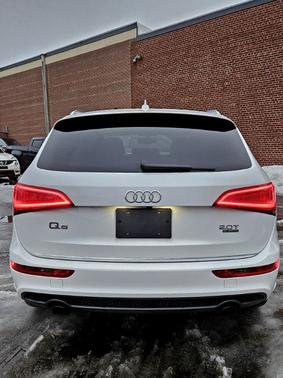 2017 Audi Q5 2.0T Premium Plus