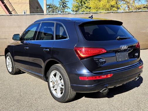 2015 Audi Q5 2.0T Premium Plus