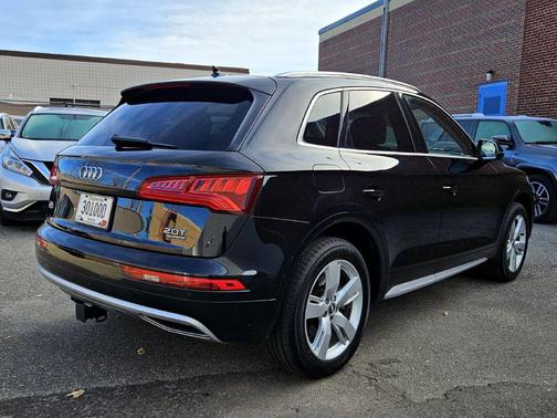 2018 Audi Q5 2.0T Tech Premium