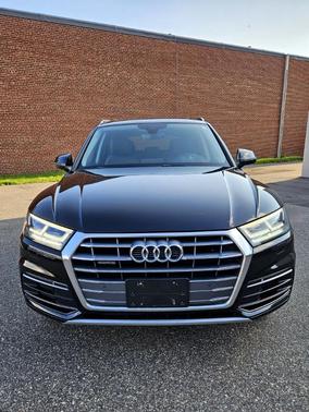 2018 Audi Q5 2.0T Tech Premium