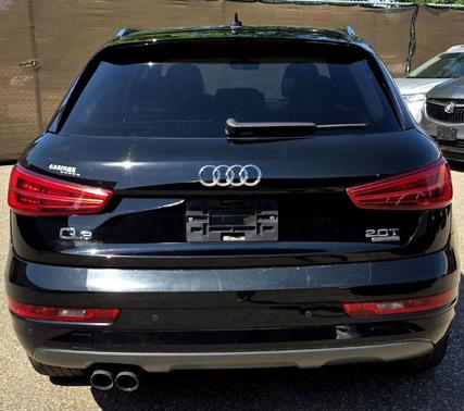 Brilliant Black 2017 Audi Q3 2.0T Premium Plus
