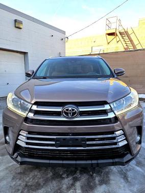 2017 Toyota Highlander Limited