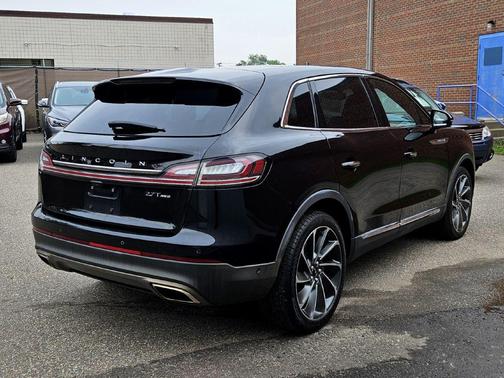 2019 Lincoln Nautilus Reserve