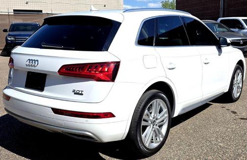 Ibis White 2018 Audi Q5 2.0T Premium Plus