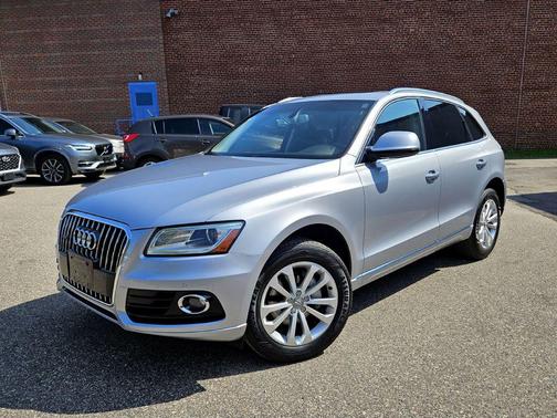2015 Audi Q5 2.0T Premium Plus
