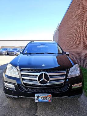 2010 Mercedes-Benz GL-Class GL 550 4MATIC