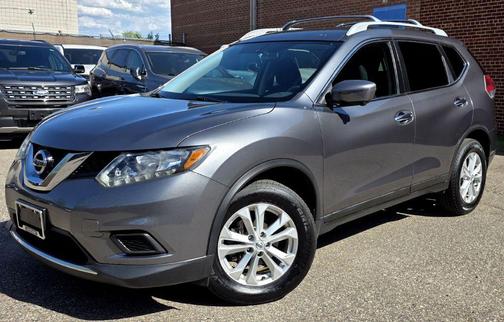 Gun Metallic 2016 Nissan Rogue SV