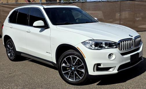 White 2018 BMW X5 xDrive35i