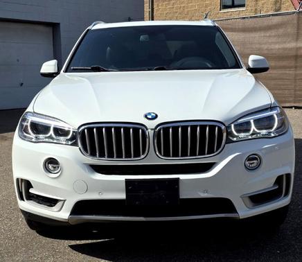 White 2018 BMW X5 xDrive35i