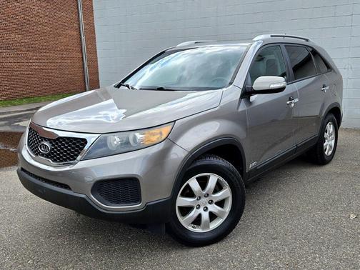 2011 Kia Sorento LX