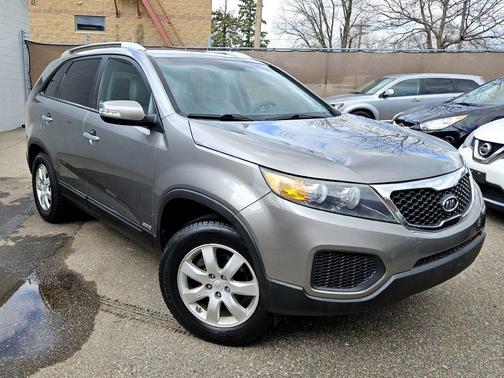 2011 Kia Sorento LX