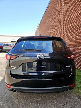 2017 Mazda CX-5 Sport