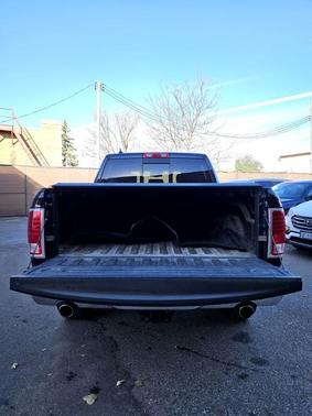 2016 RAM 1500 Laramie