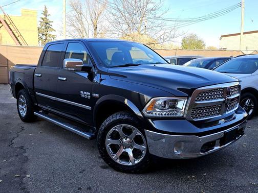 2016 RAM 1500 Laramie