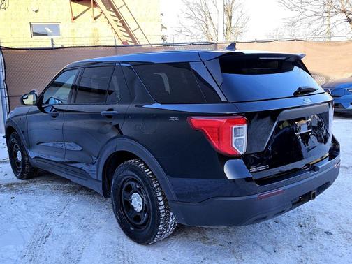 2022 Ford Utility Police Interceptor Base