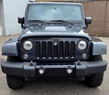 Smoke 2017 Jeep Wrangler Unlimited Sahara