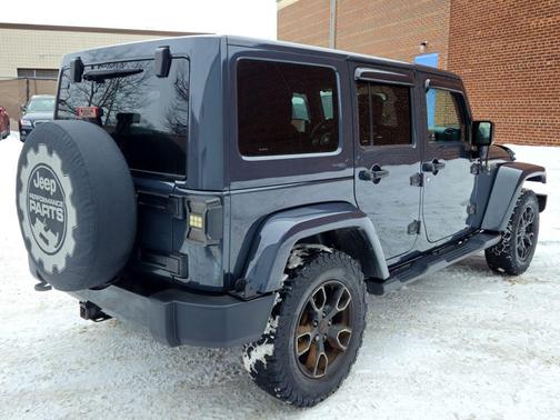 2017 Jeep Wrangler Unlimited Sahara