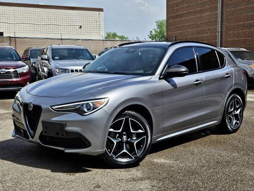 2020 Alfa Romeo Stelvio Ti Sport Carbon