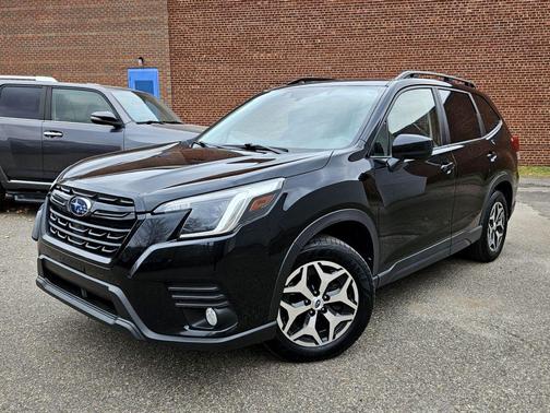 2023 Subaru Forester Premium